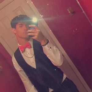 Meet your Posher, Aaron